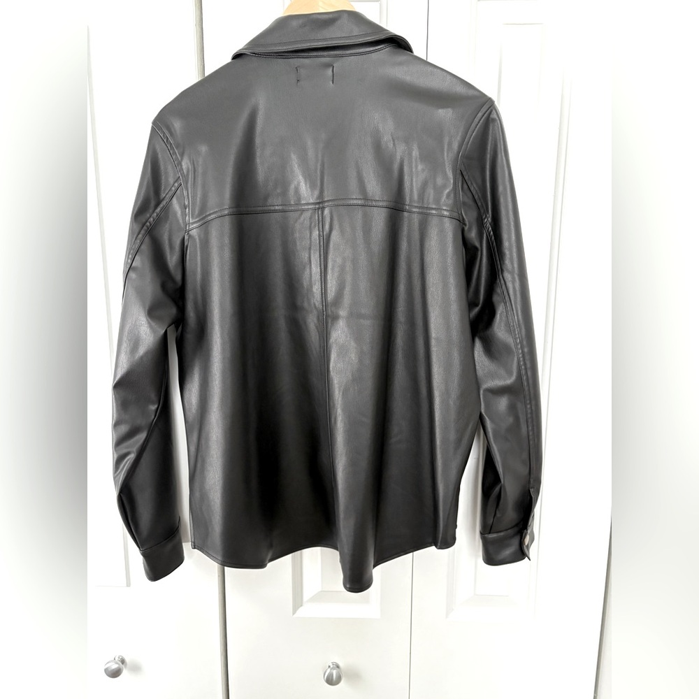 NWT - Mudpie Salem Vegan Leather Shacket.  Size Medium. - Picture 4 of 16